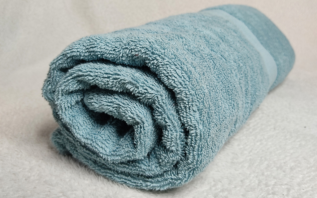 Sposh Luxury Terry Bath Towel, 55 x 30, 600 GSM – Universal Companies